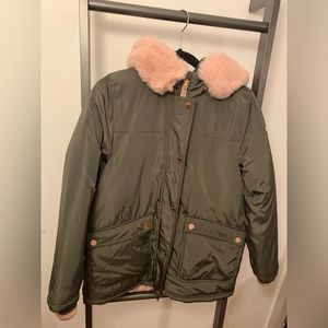Like new MK Puffer Jacket with super soft faux fur